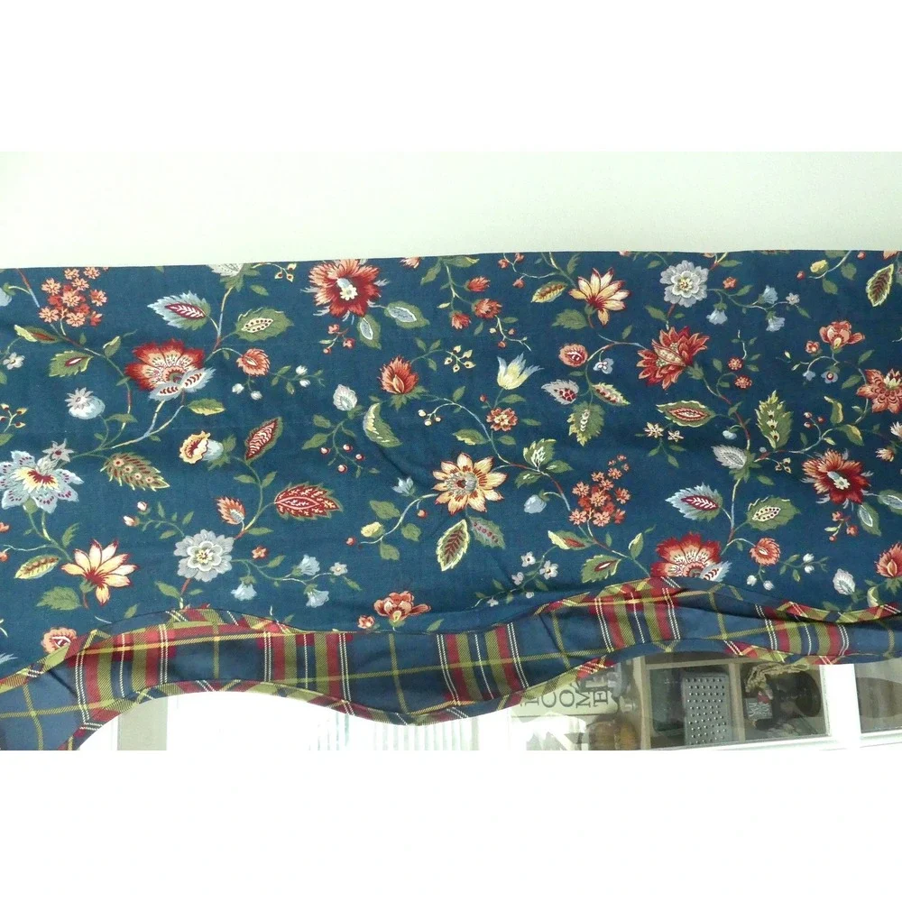 Waverly Longford Floral Plaid Window Valance Scalloped 78x18 Vintage Traditional